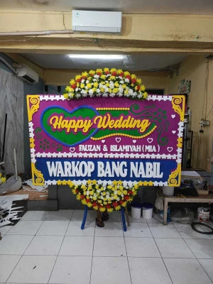 Papan Bunga di Medansatria